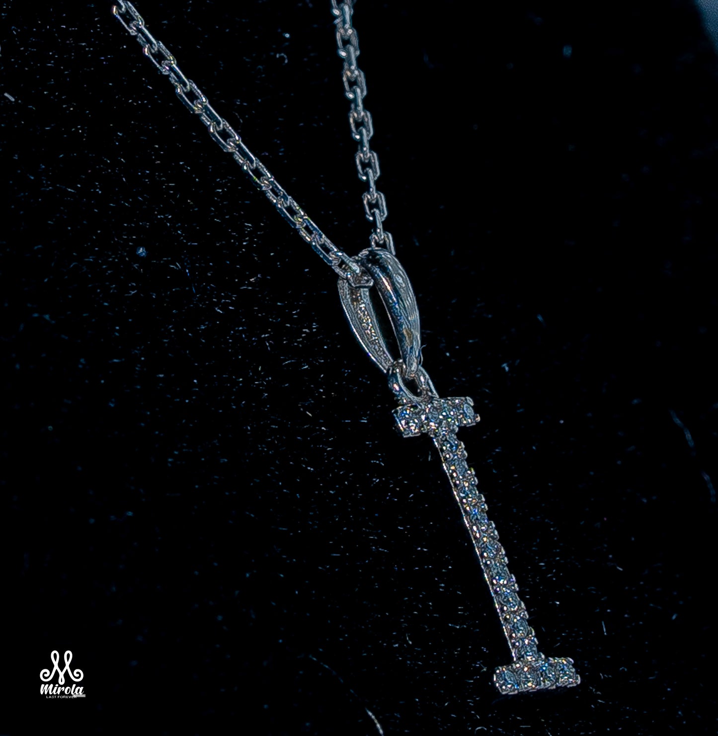 18K Yellow Gold Cross Pendant