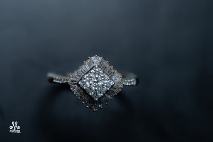 14k Elegant Diamond Promise Ring