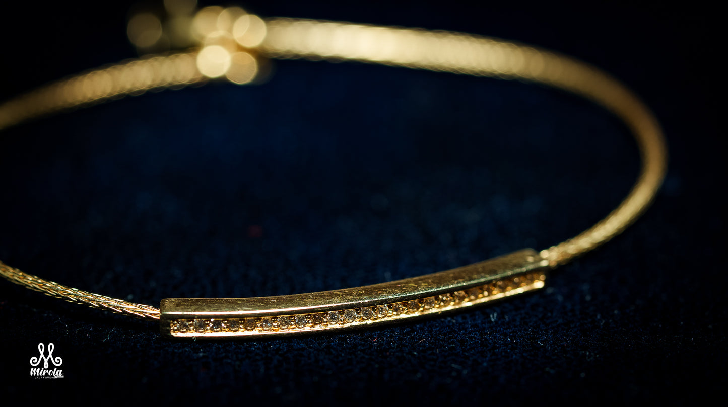 Wire Diamond Bangle in 14k Yellow Gold