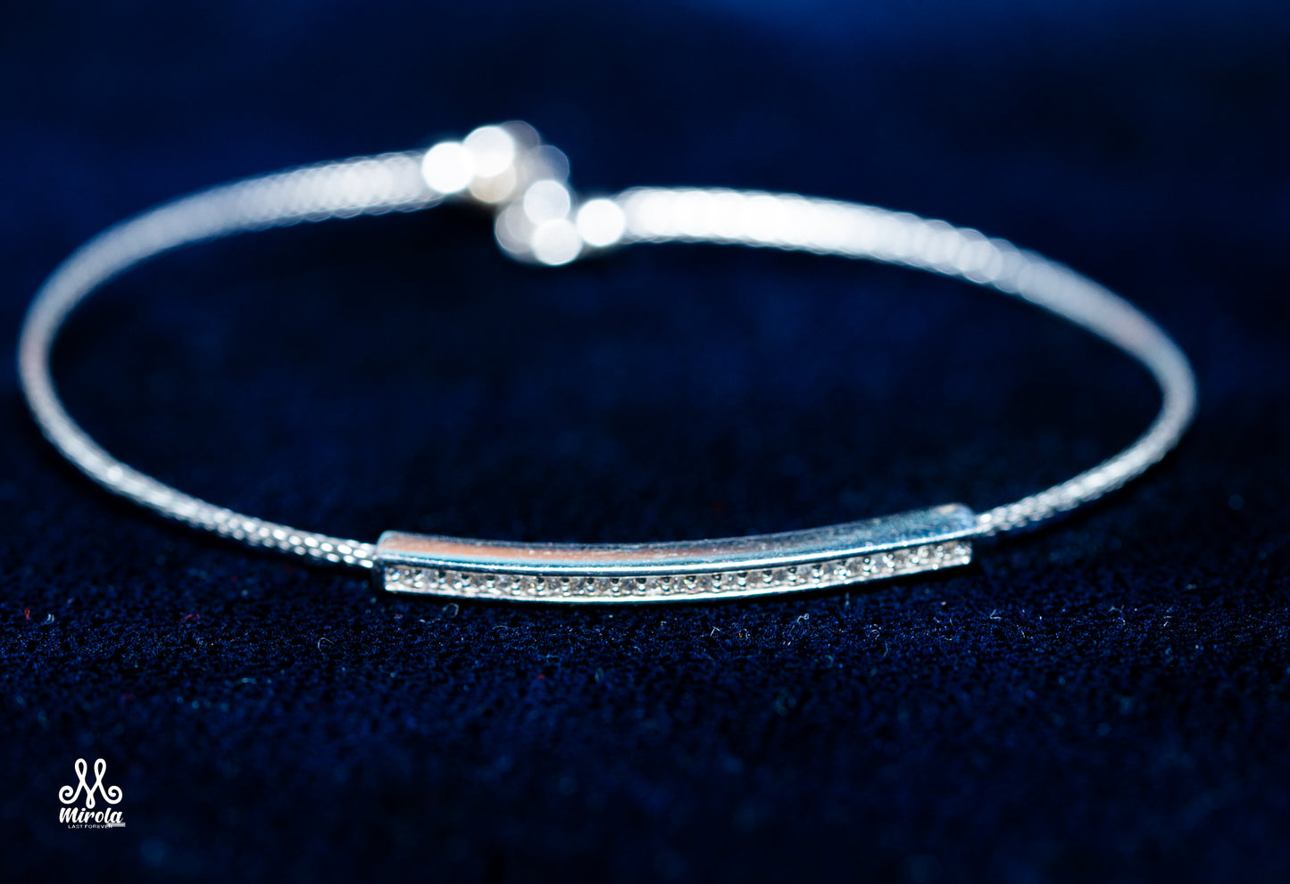 Wire Diamond Bangle in 14k White Gold