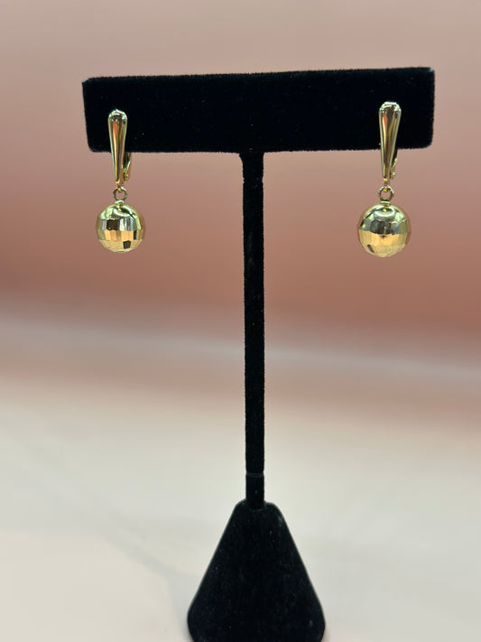 18k Yellow Gold women’s round earrings